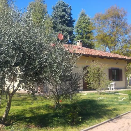 Casa Vacanze La Quercia E L'ulivo Lägenhet