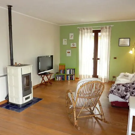 Lägenhet Casa Vacanze La Quercia E L'ulivo Castelnuovo Don Bosco